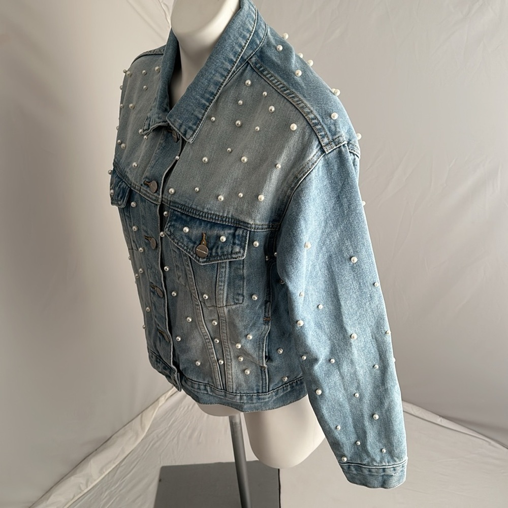 Superdown white pearl embellished light wash blue denim jacket - Picture 3 of 11